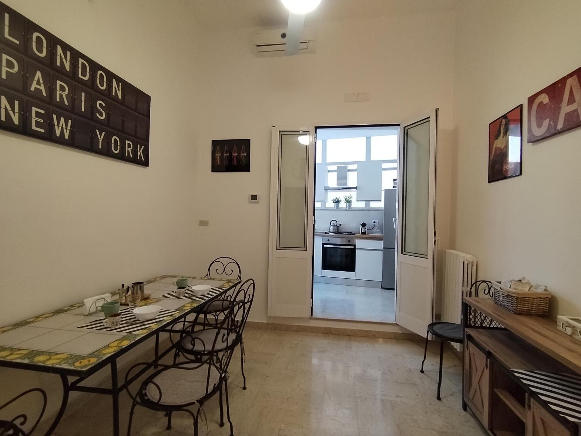 Liberty House Apartment Bari Exterior photo